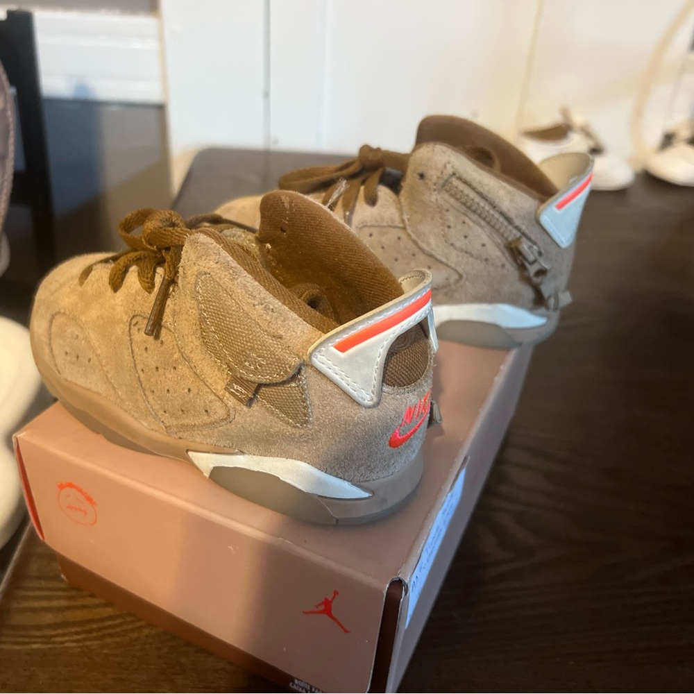 Travis Scott Todler Size 9c